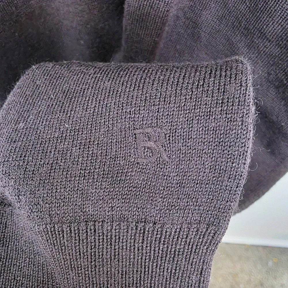 Banana Republic Brown 100% Merino Wool Crewneck Lightweight Sweater‎ Size Large